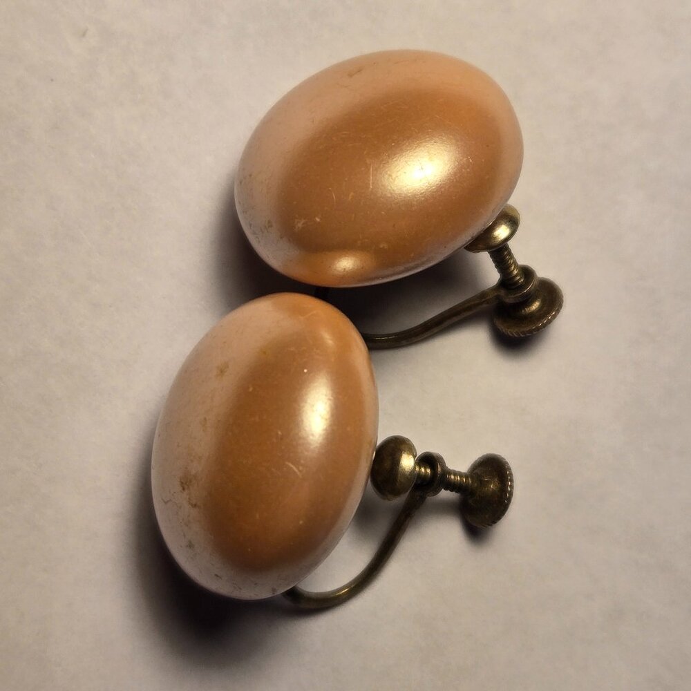 Sterling Vintage Pink Round Earrings with screw tightening ear Lobe Attachments